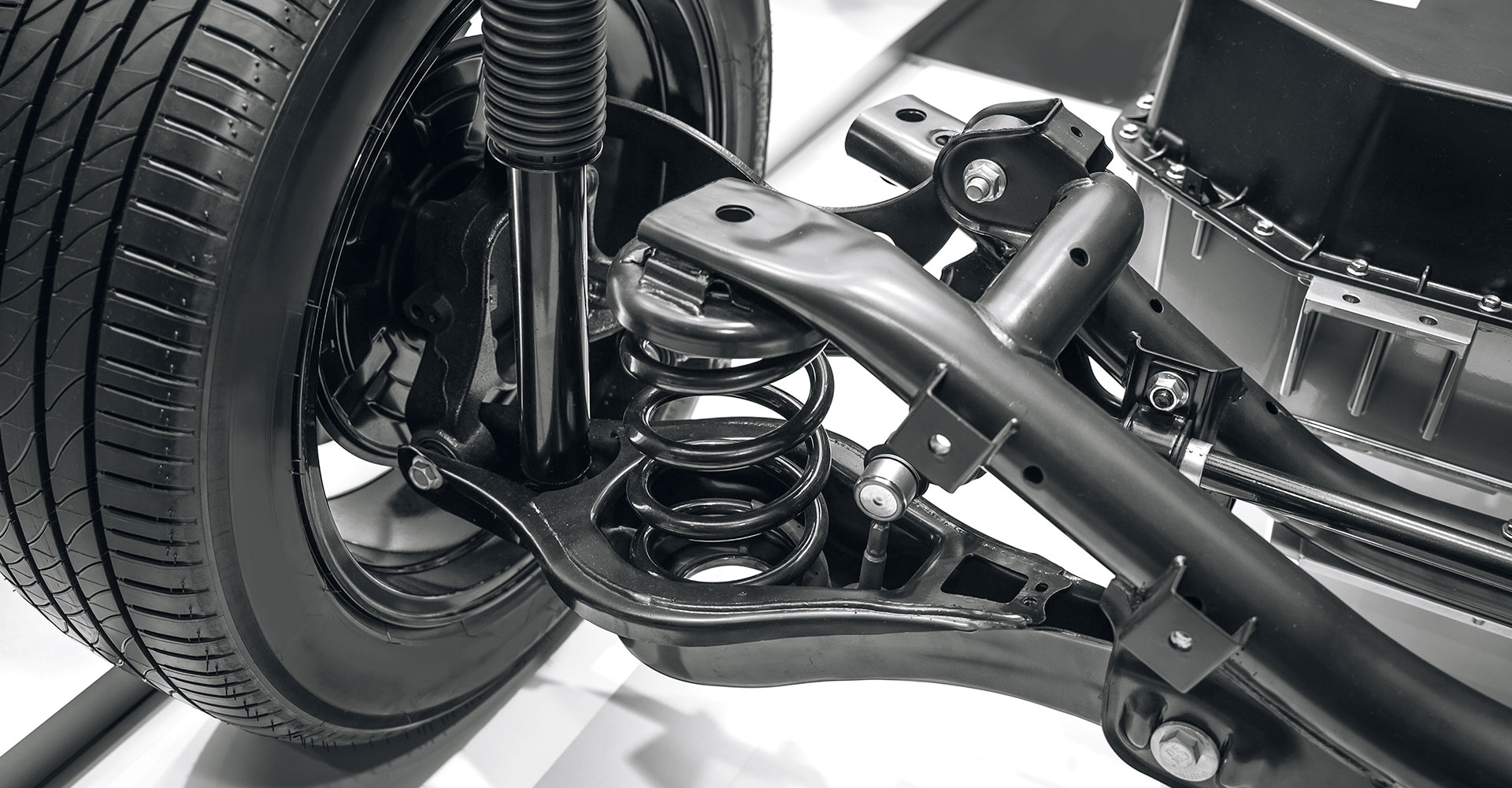 Zbieżność kół (toe). Car Point wykonuje geometrię zawieszenia 3D